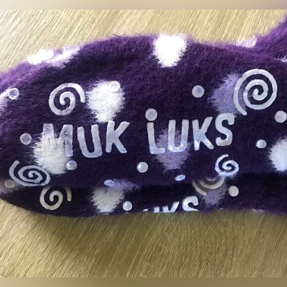 NWOT … MUK LUKS Gripper Socks - Picture 3 of 3